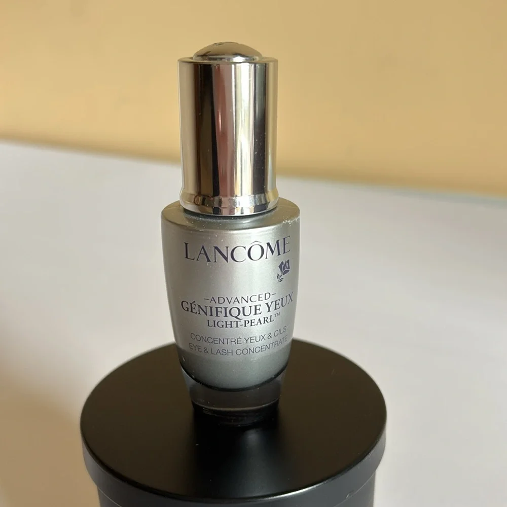 Lancôme Advanced Génifique Yeux Light-Pearl Eye Serum